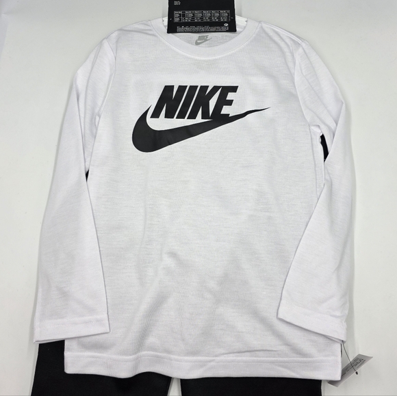 NEW Nike boys' 3-piece vest set size 6 - Picture 4 of 6